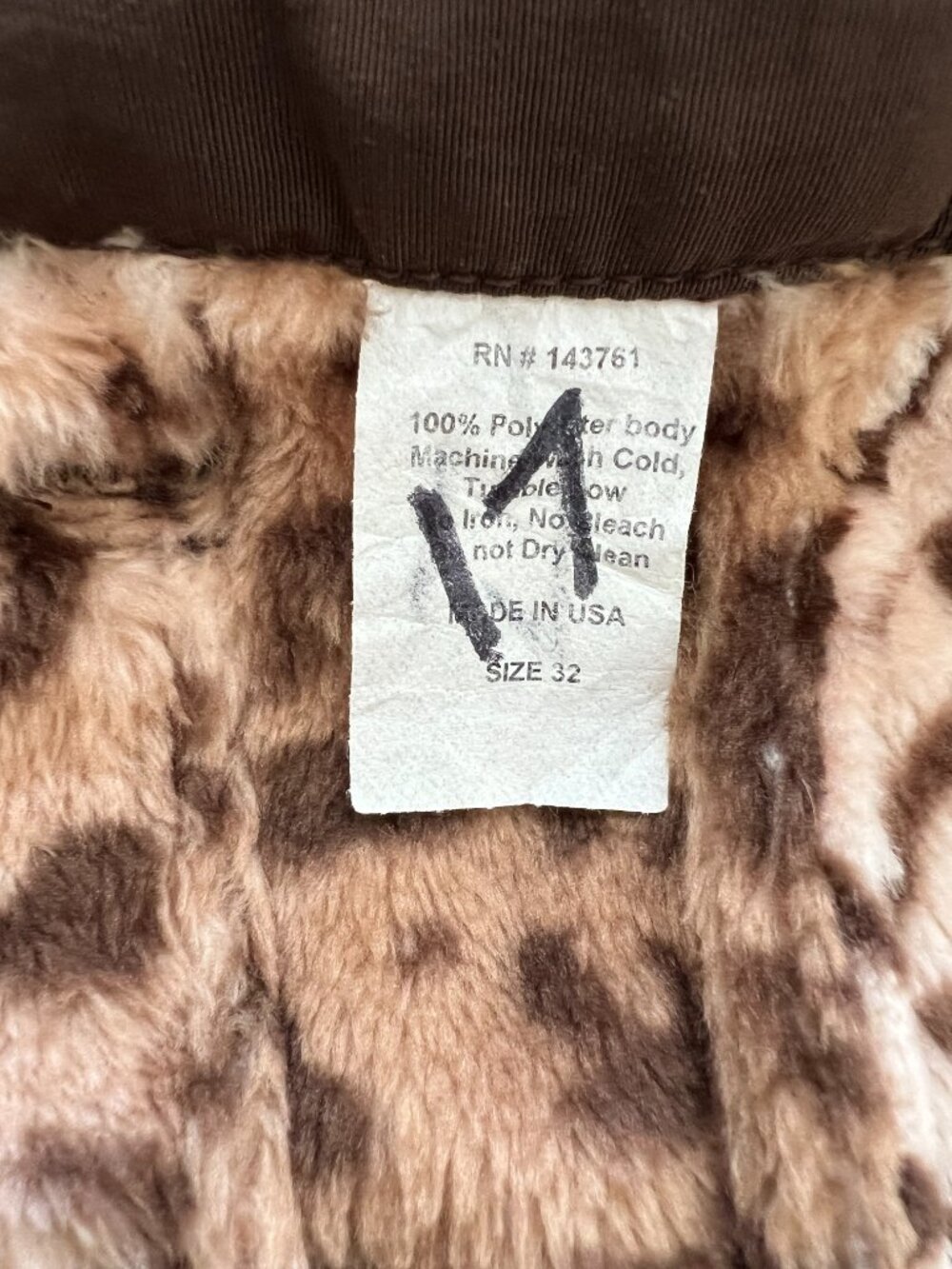 Funky Polar Short - Furry - Cheetah Print with Belt - Size 32 - Picture 14 of 14